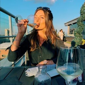 Meet your Posher, Breanna